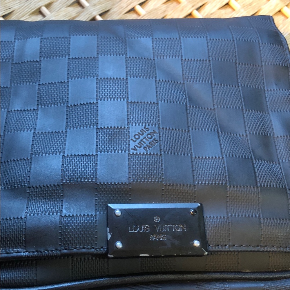 Louis Vuitton Black Damier Graphite Messenger Bag with Metal Nameplate